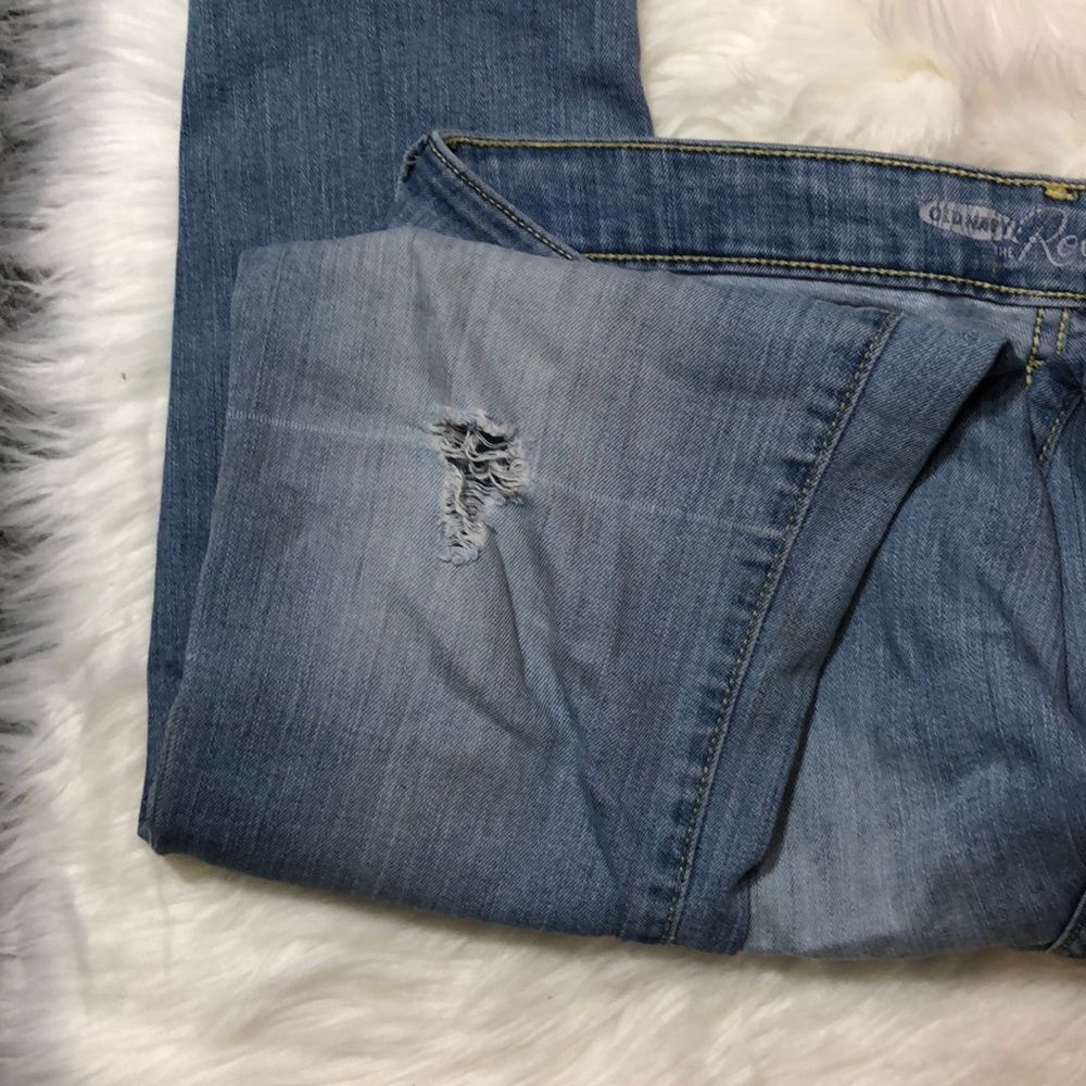 Old Navy Rock Star Distressed Light Wash Jeans 8 - Picture 9 of 16
